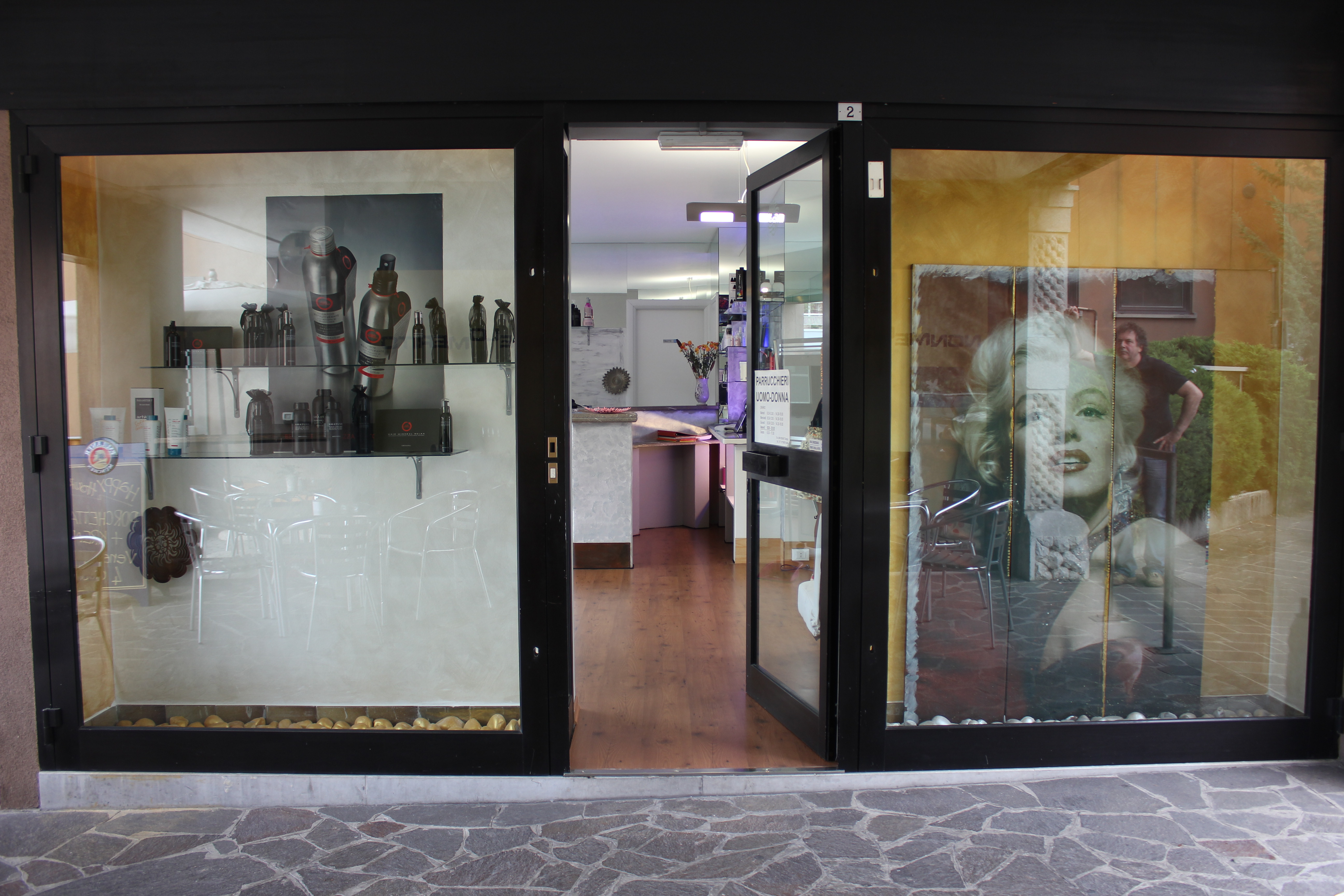 PARRUCCHIERI BYSLY BELLEZZE DI BAYA