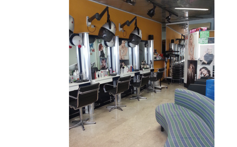 STILI DIVERSI Parrucchieri