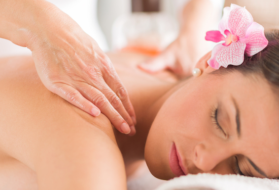 Massaggio Californiano, Linfodrenaggio o Polinesiano Olympus Benessere Latisana -59%